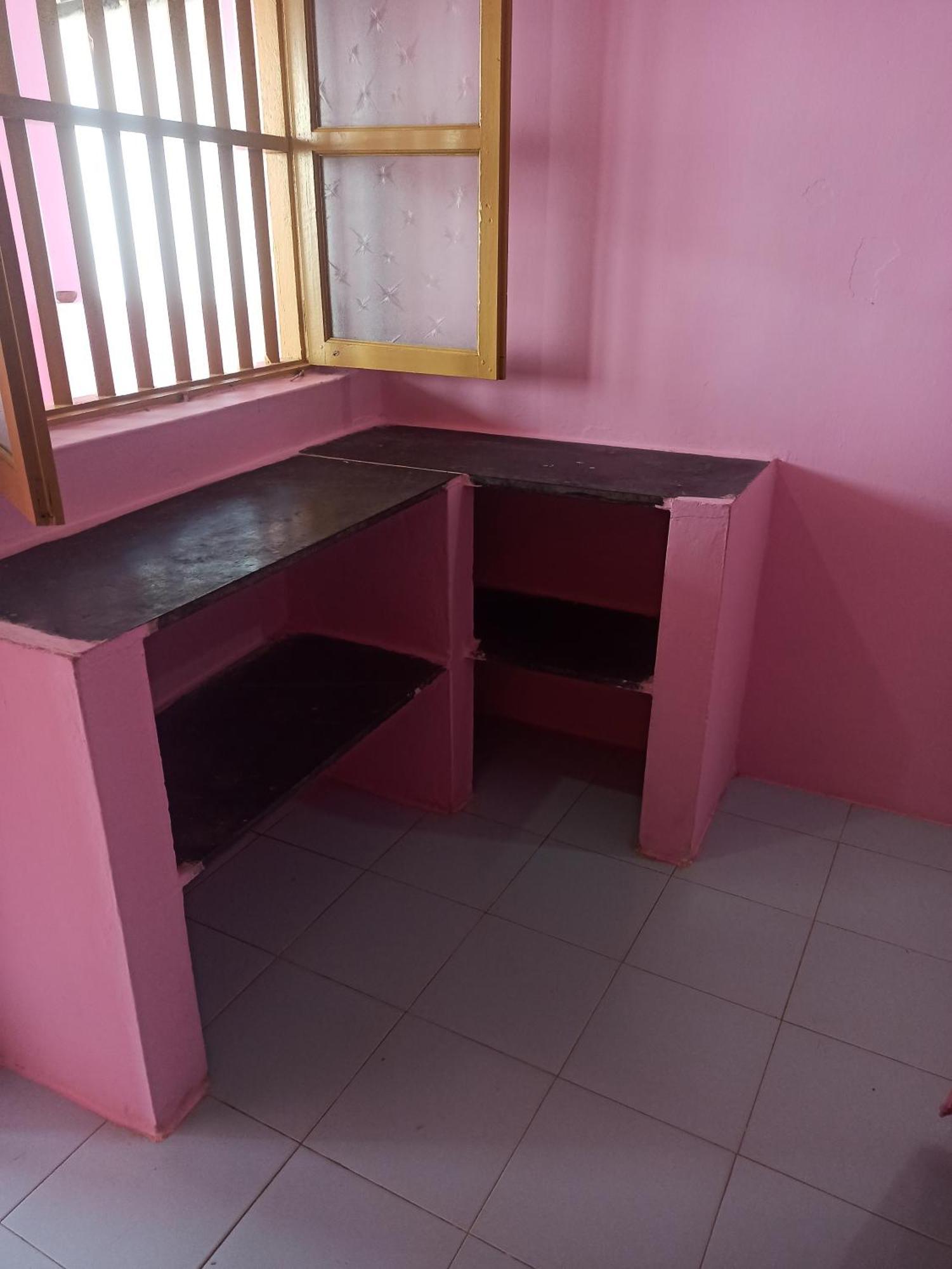 Om Ganesh Naik Guest House Arambol Bilik gambar