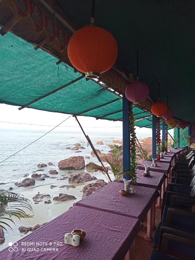 Om Ganesh Naik Guest House Arambol Luaran gambar
